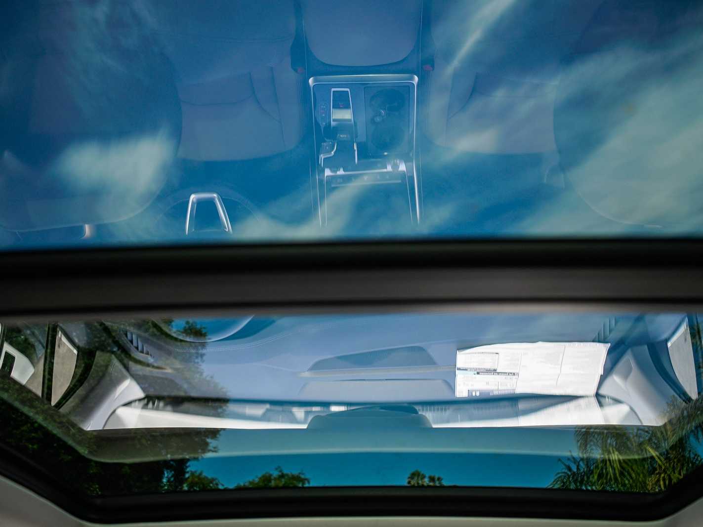 Thumbnail: 2026 Audi Q7 - 11