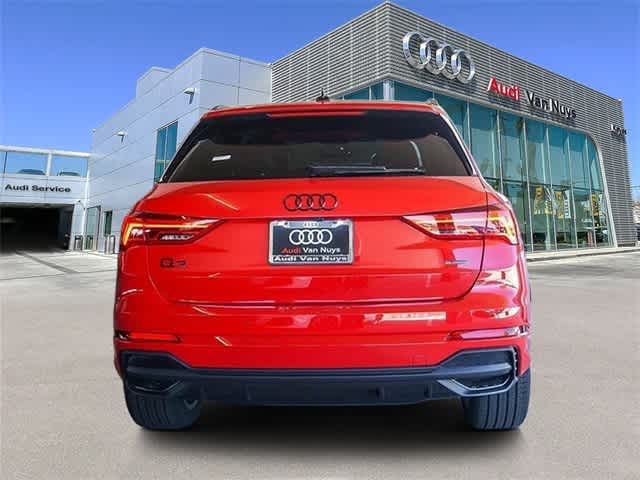 Thumbnail: 2025 Audi Q3 - 3
