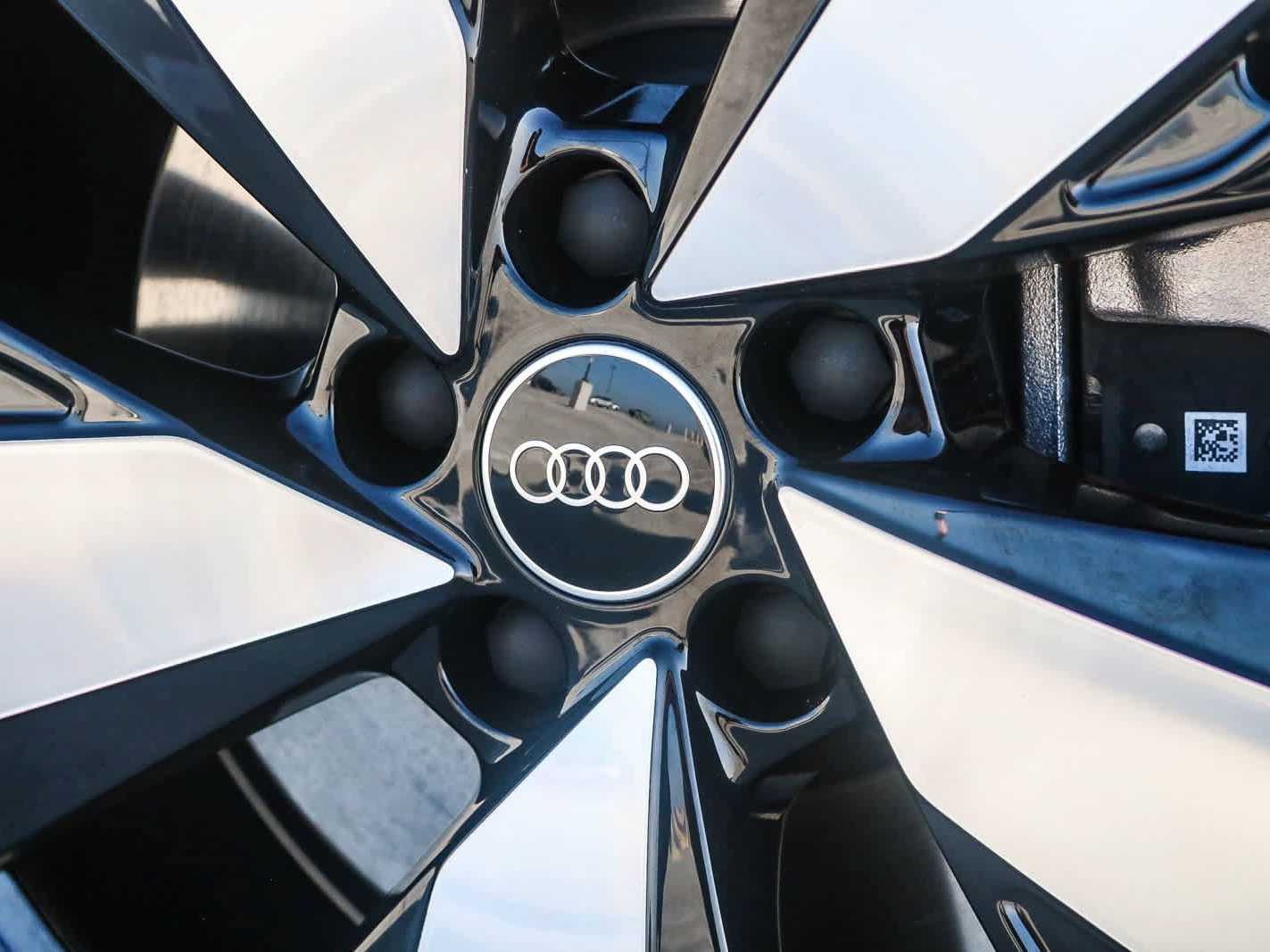 Thumbnail: 2025 Audi A5 - 14