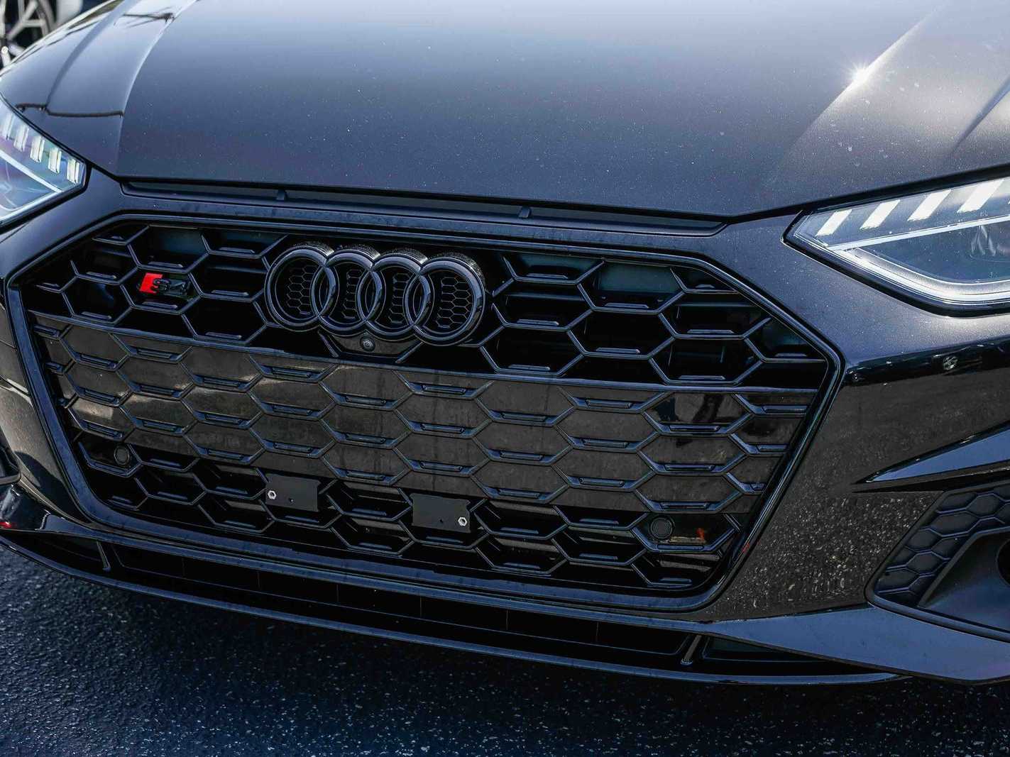 Thumbnail: 2023 Audi S4 - 8