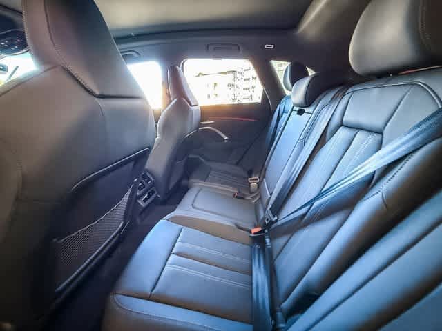 Thumbnail: 2025 Audi Q5 - 18