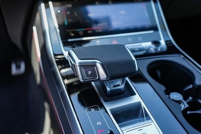 Thumbnail: 2025 Audi SQ7 - 29