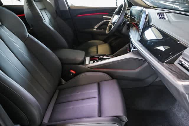 Thumbnail: 2025 Audi Q5 - 16