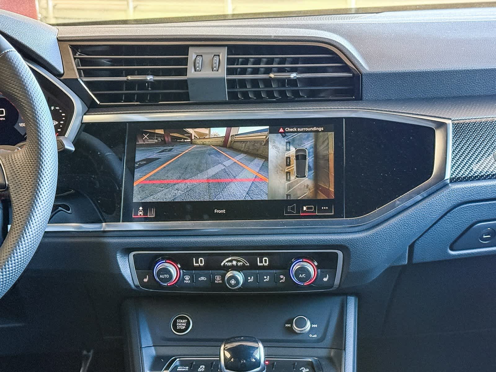 Thumbnail: 2025 Audi Q3 - 14