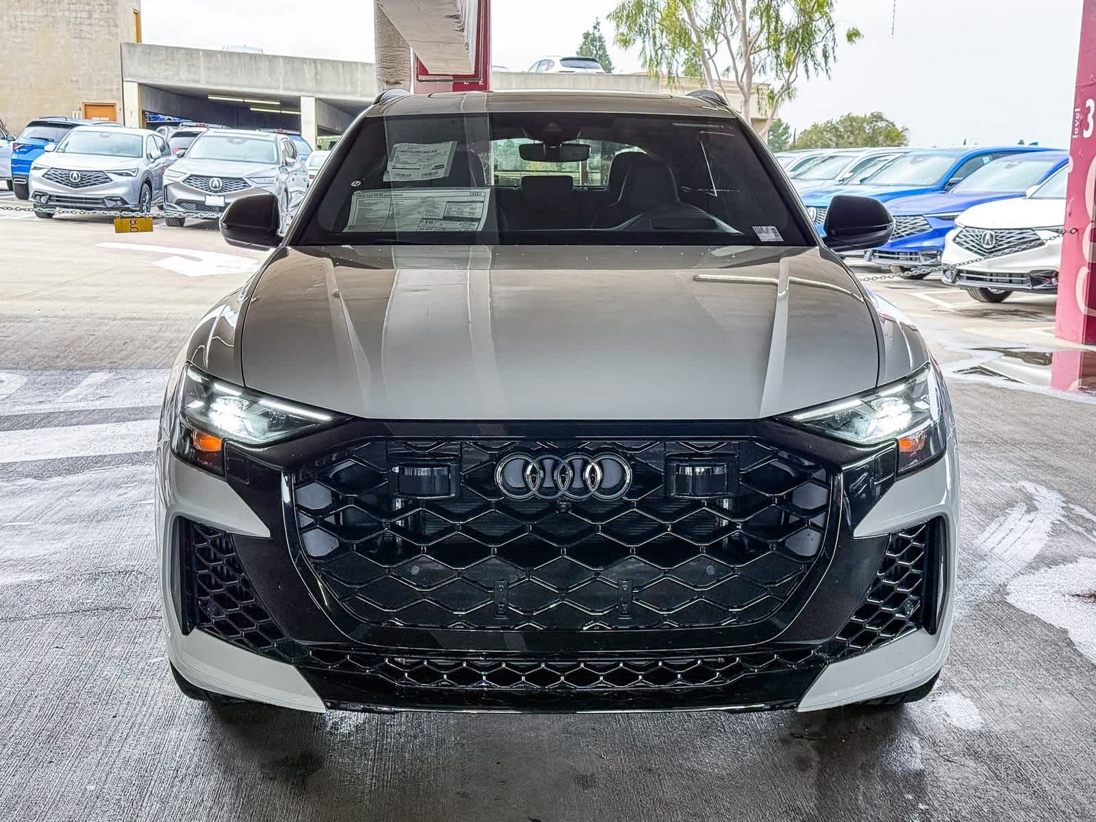 Thumbnail: 2026 Audi RS Q8 - 2