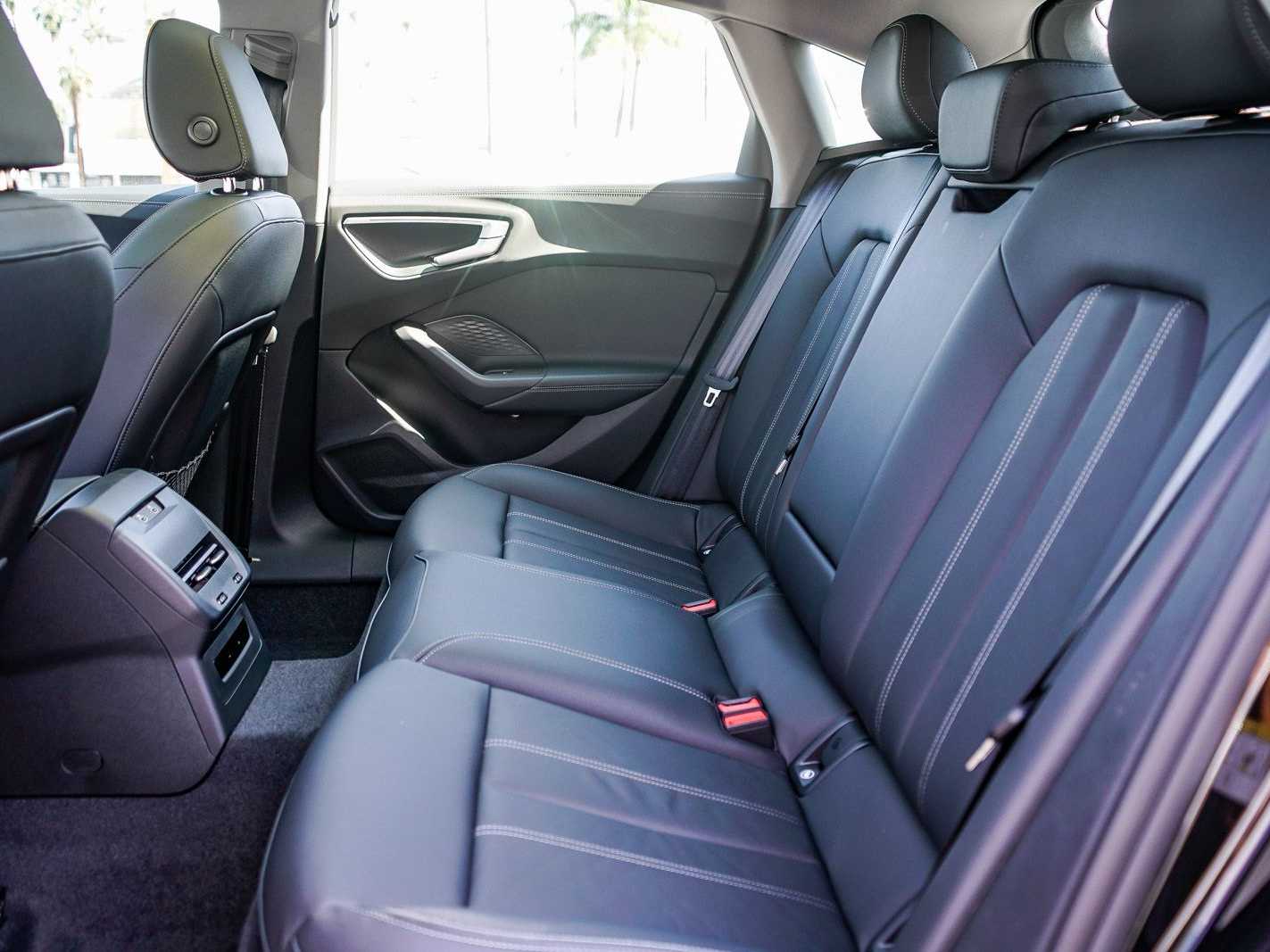 Thumbnail: 2025 Audi A5 - 18