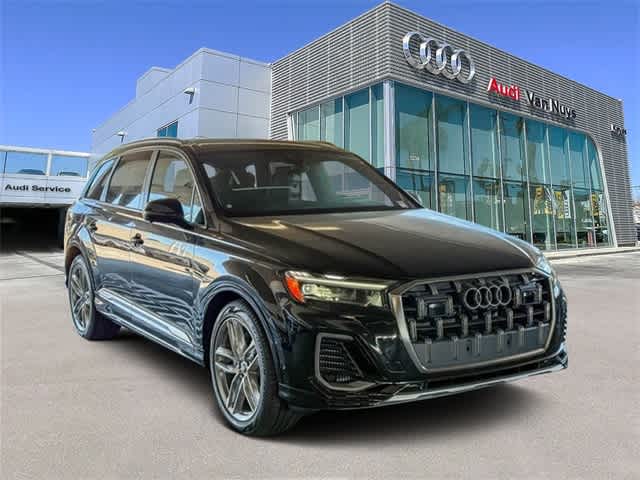 Thumbnail: 2025 Audi Q7 - 3