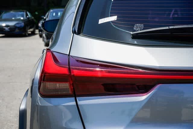 Thumbnail: 2020 Lexus UX - 9