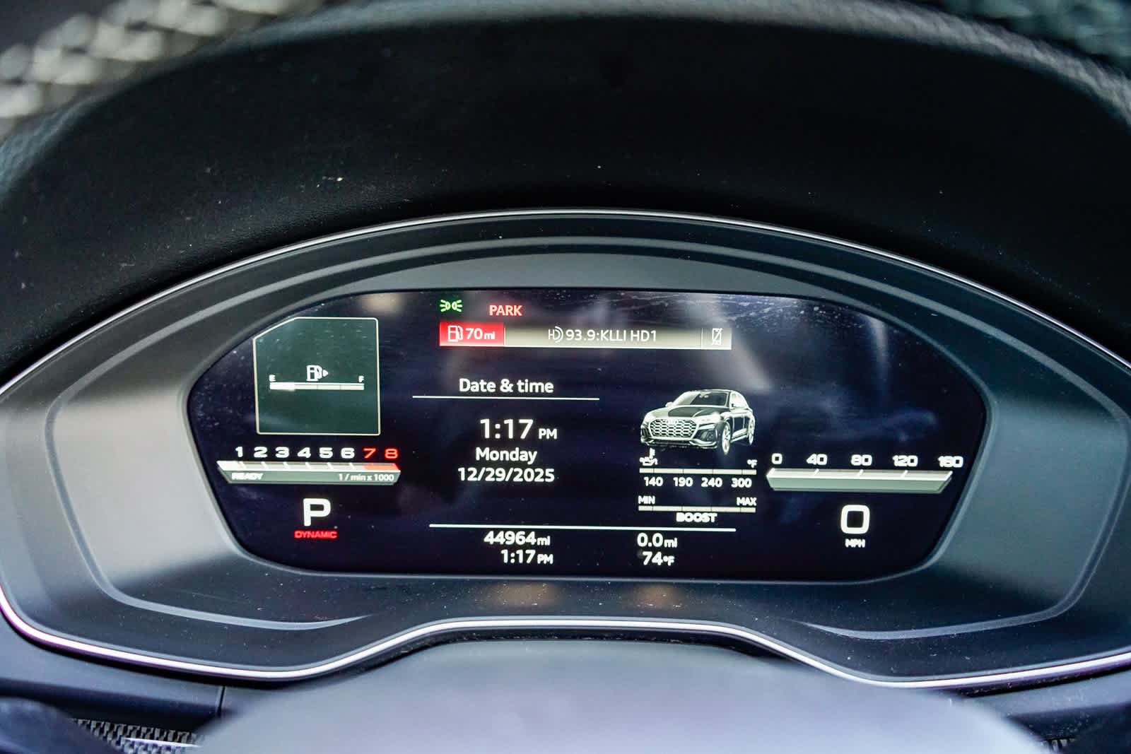 Thumbnail: 2022 Audi SQ5 - 24