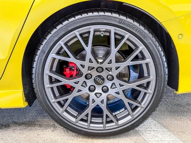 Thumbnail: 2025 Audi RS 3 - 8