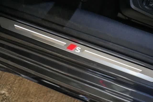 Thumbnail: 2025 Audi S5 - 33