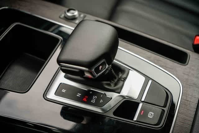 Thumbnail: 2022 Audi Q5 - 21