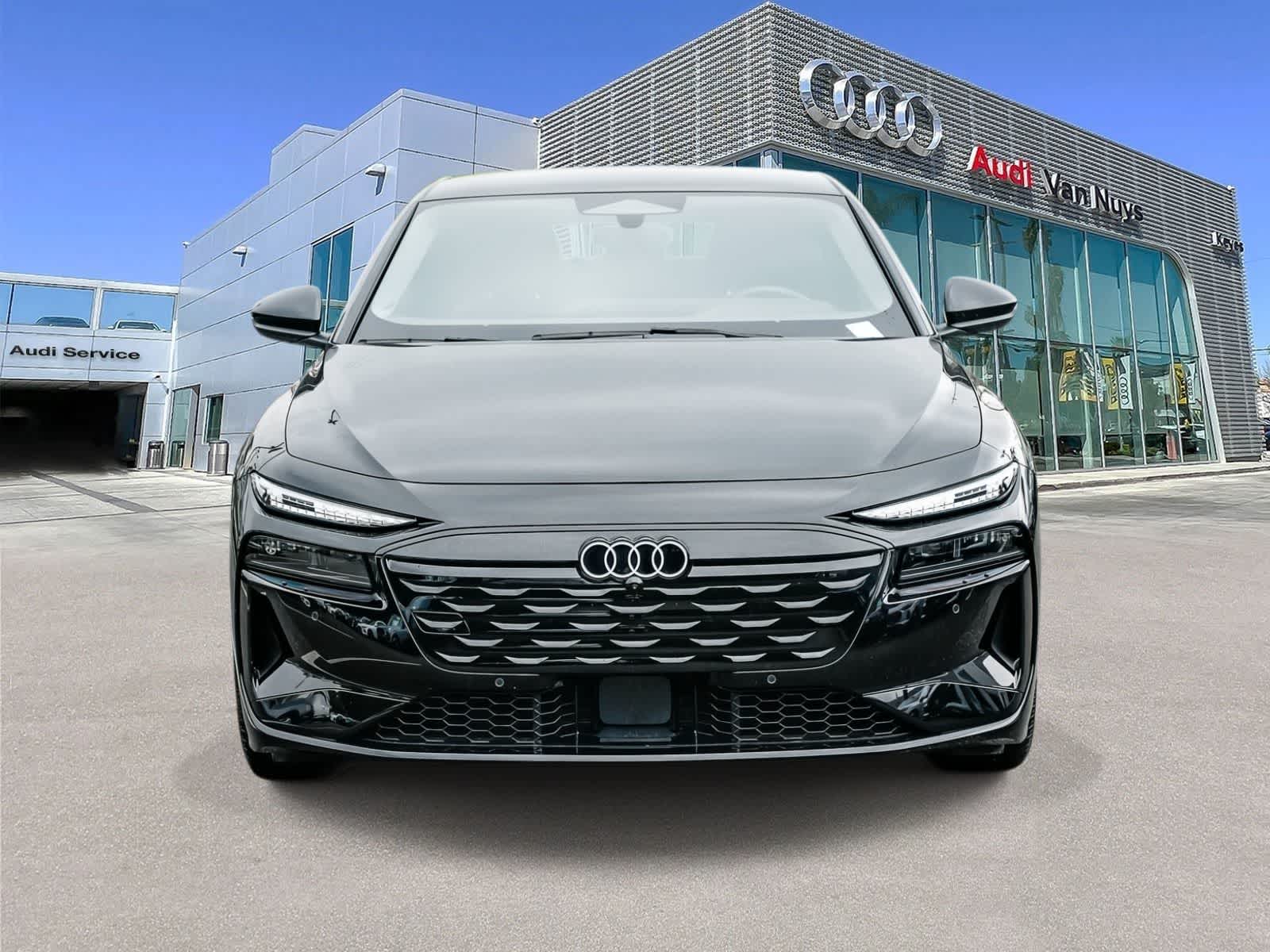 Thumbnail: 2025 Audi e-tron - 6