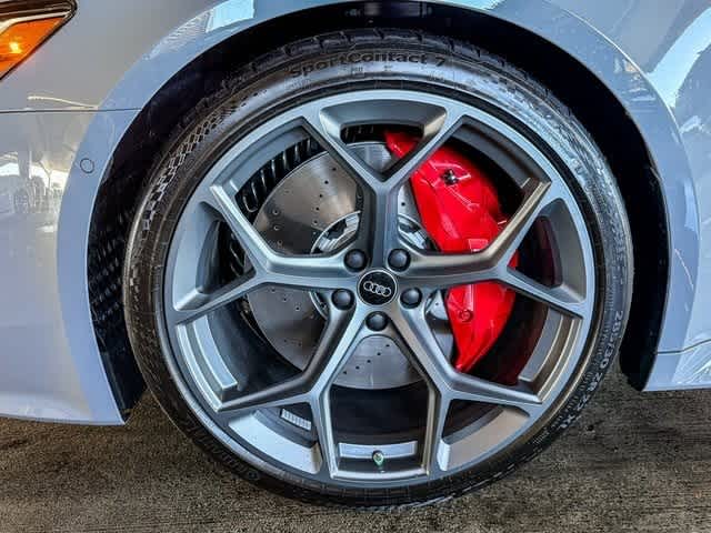 Thumbnail: 2026 Audi RS 6 - 9