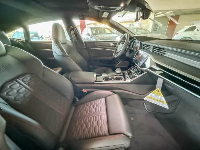 Thumbnail: 2025 Audi RS 7 - 17