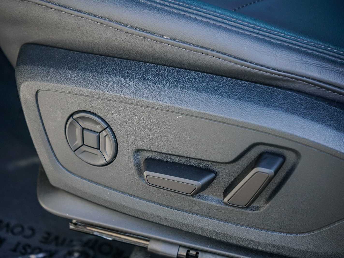Thumbnail: 2025 Audi Q3 - 20