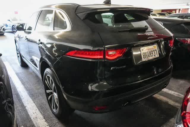 Thumbnail: 2019 Jaguar F-Pace - 8