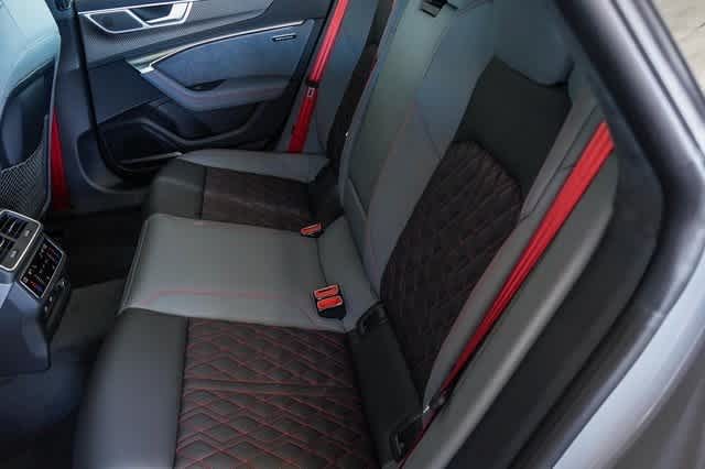 Thumbnail: 2025 Audi S7 - 21