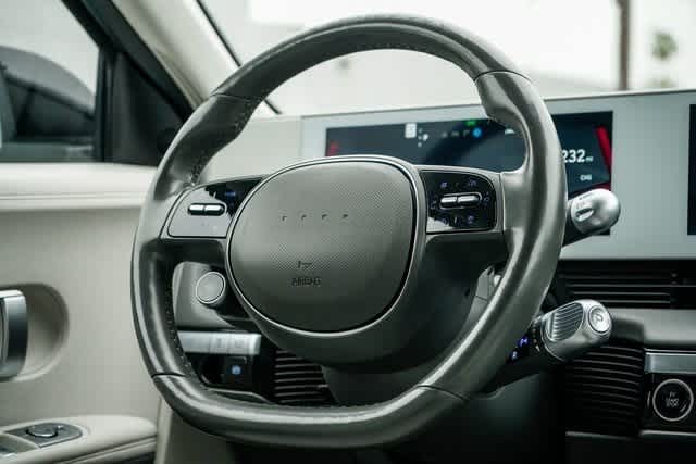 Thumbnail: 2023 Hyundai Ioniq 5 - 14