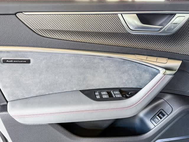 Thumbnail: 2025 Audi S6 - 26