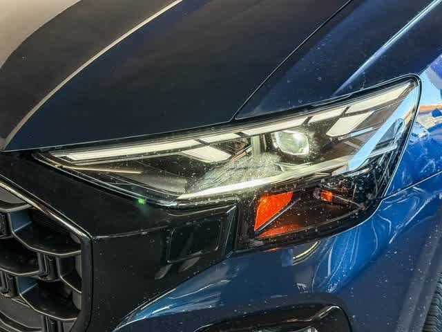 Thumbnail: 2026 Audi SQ8 - 10