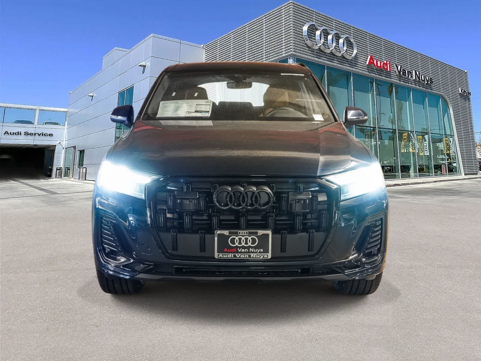 Thumbnail: 2026 Audi Q7 - 2