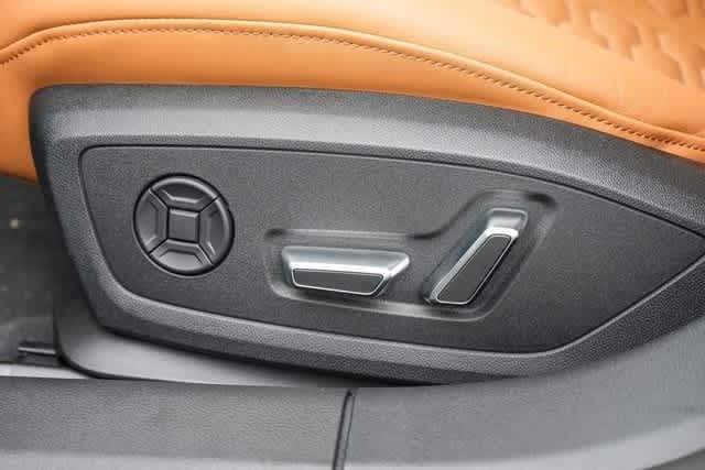 Thumbnail: 2025 Audi RS 7 - 33