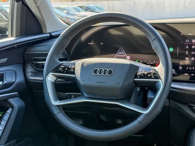 Thumbnail: 2025 Audi Q5 - 15