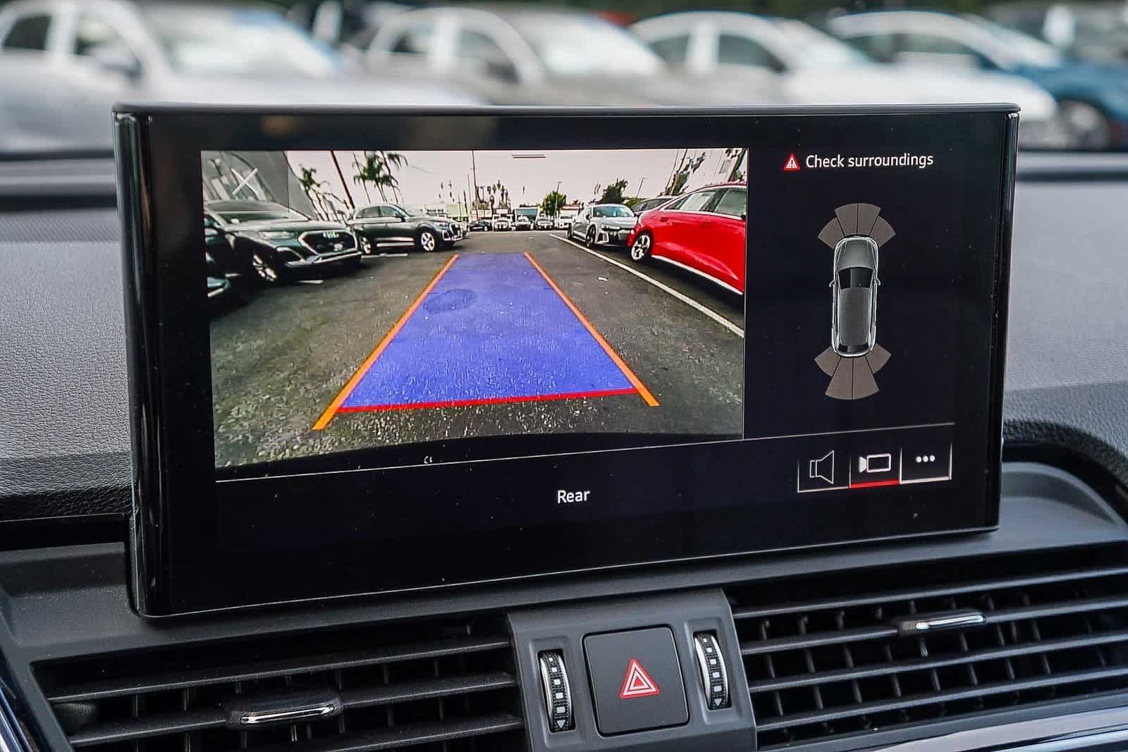 Thumbnail: 2023 Audi Q5 - 27