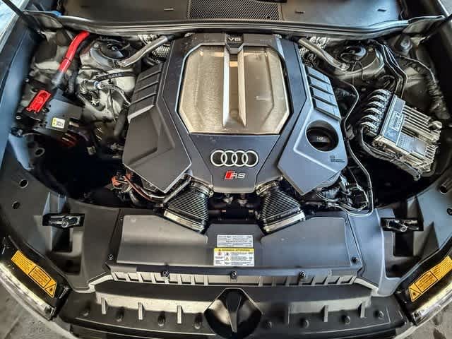 Thumbnail: 2026 Audi RS 6 - 27