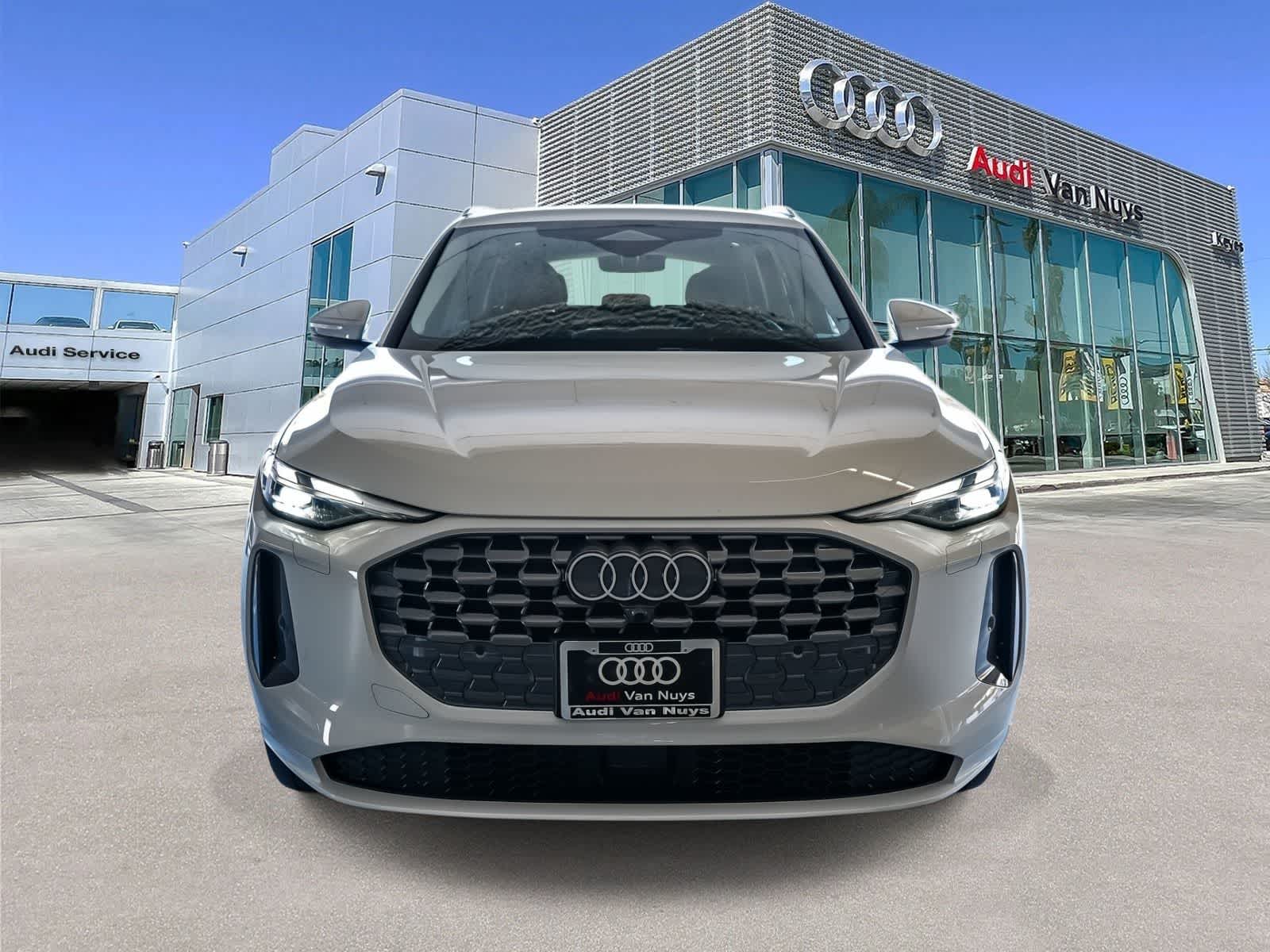 Thumbnail: 2025 Audi Q5 - 2