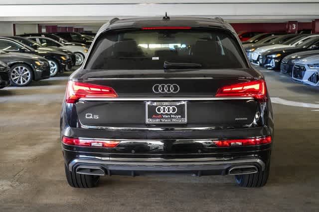 Thumbnail: 2025 Audi Q5 - 3