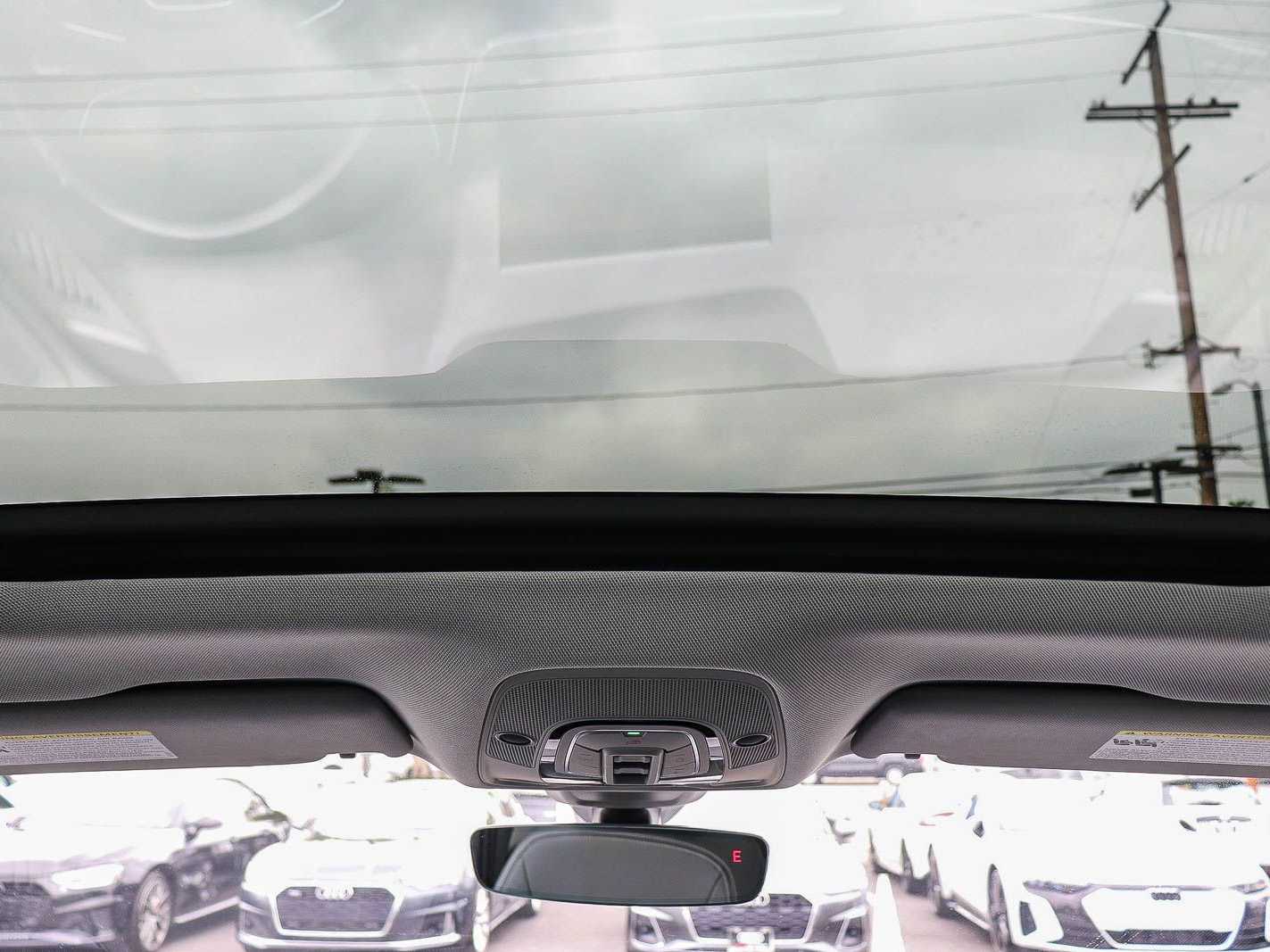 Thumbnail: 2023 Audi Q5 - 12