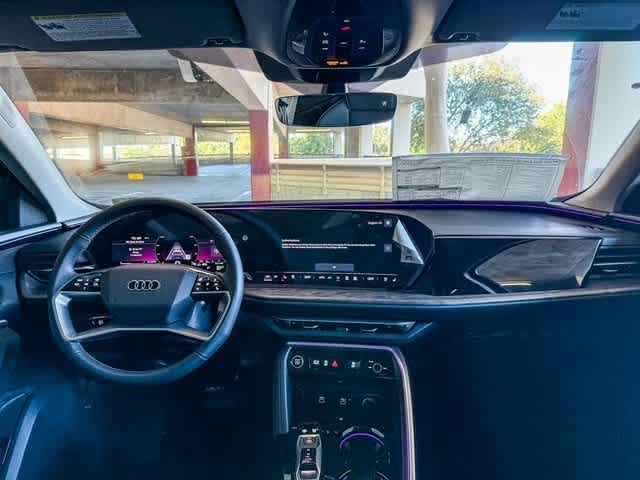 Thumbnail: 2025 Audi Q5 - 12