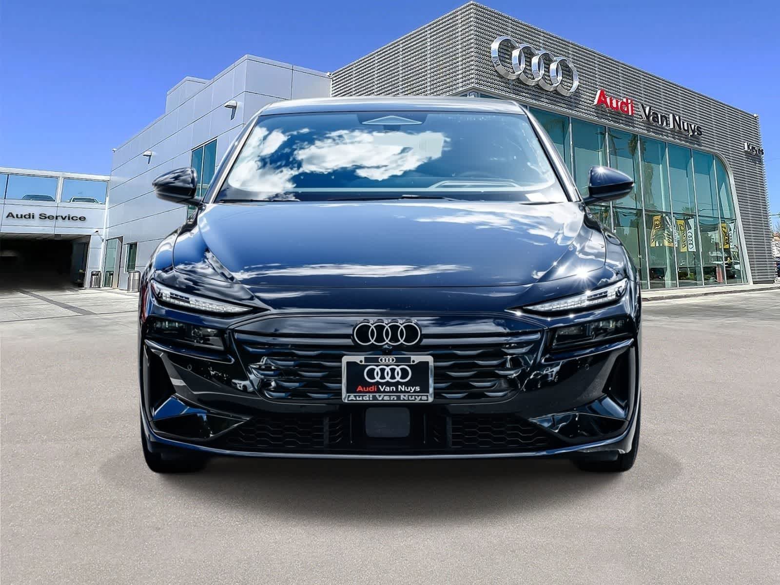 Thumbnail: 2025 Audi e-tron - 6