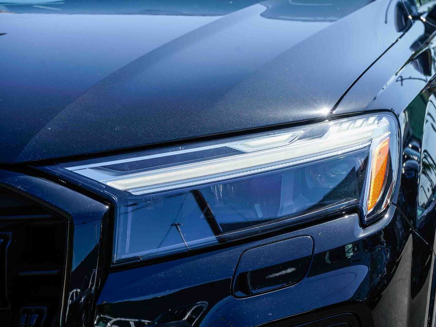 Thumbnail: 2026 Audi Q7 - 7