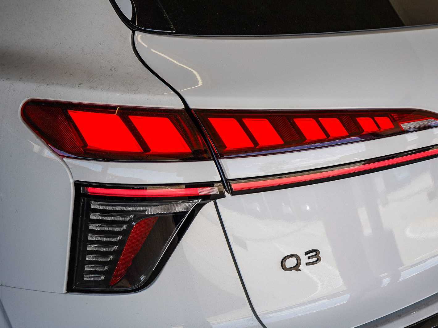 Thumbnail: 2026 Audi Q3 - 7