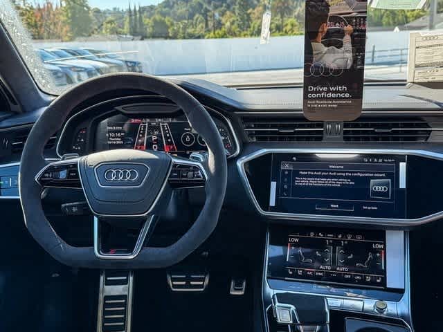 Thumbnail: 2026 Audi RS 6 - 13