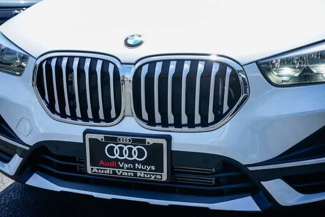 Thumbnail: 2022 BMW X1 - 8