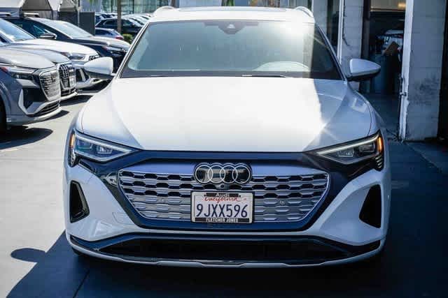 Thumbnail: 2024 Audi Q8 e-tron - 6