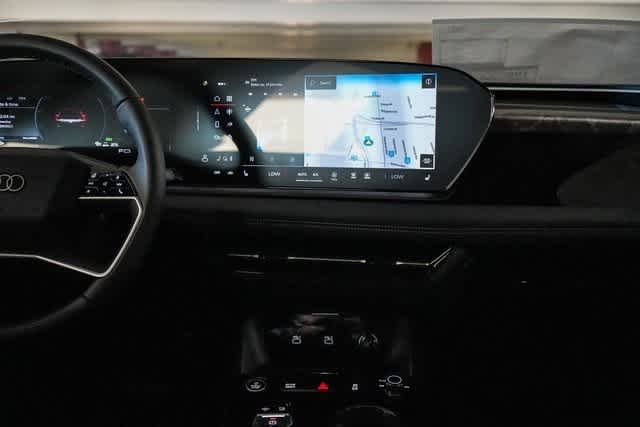 Thumbnail: 2025 Audi e-tron S - 16