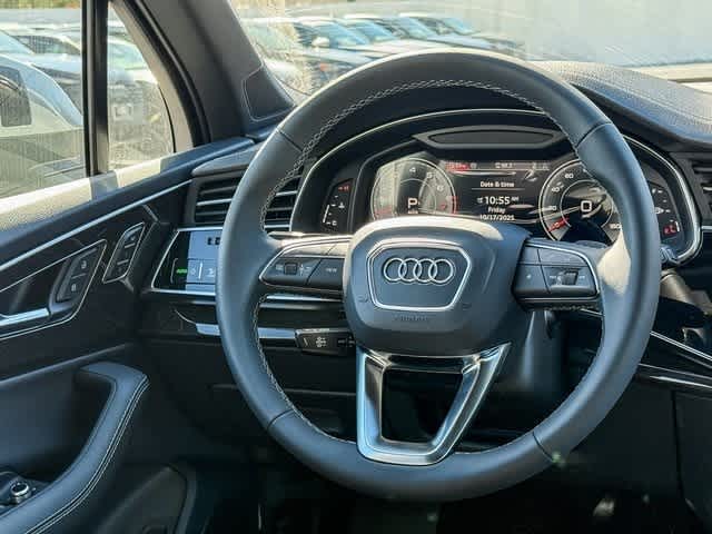 Thumbnail: 2026 Audi Q7 - 15