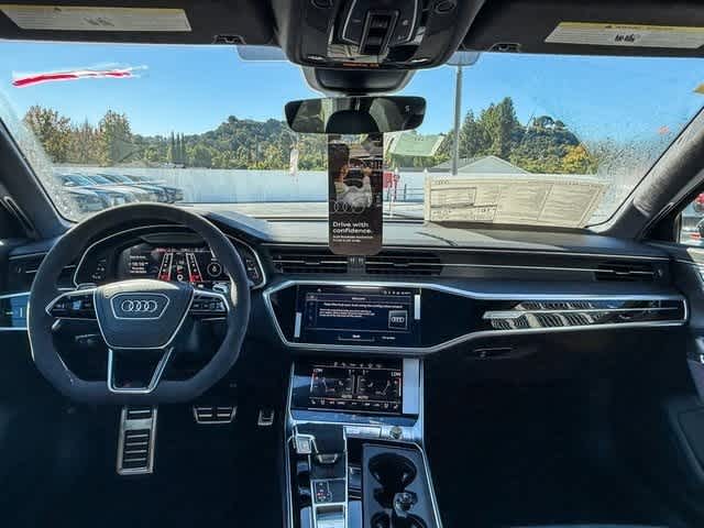 Thumbnail: 2026 Audi RS 6 - 12