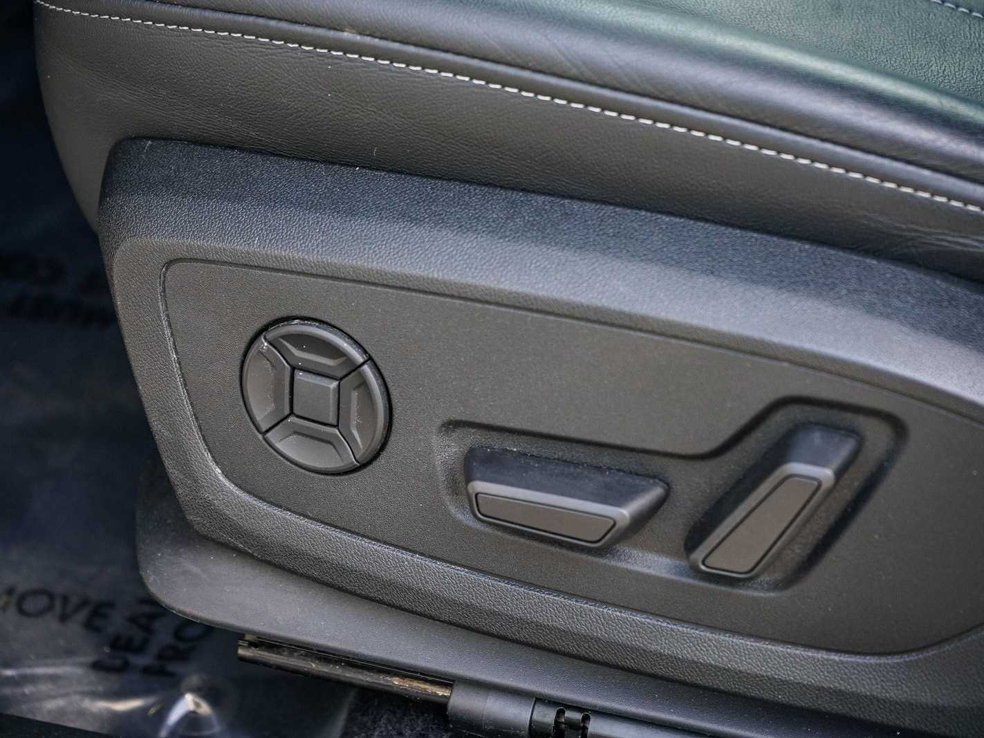 Thumbnail: 2023 Audi Q4 e-tron - 20