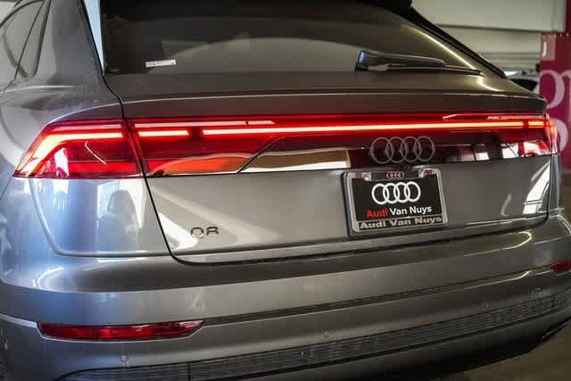 Thumbnail: 2025 Audi Q8 - 11