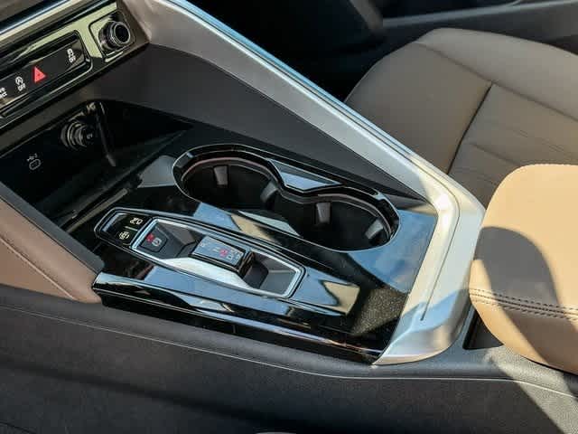 Thumbnail: 2025 Audi Q5 - 20