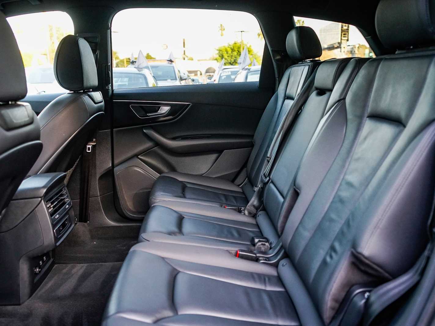 Thumbnail: 2021 Audi Q7 - 18