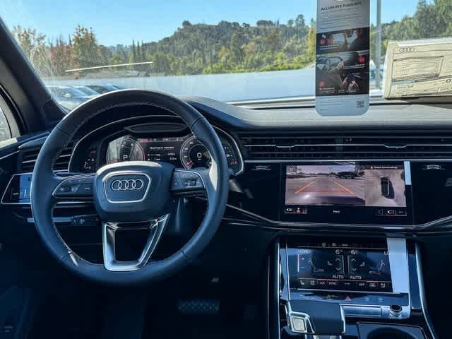 Thumbnail: 2025 Audi Q7 - 13