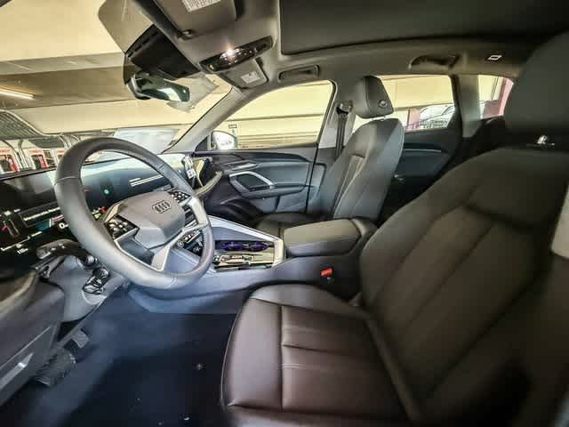 Thumbnail: 2025 Audi Q5 - 20