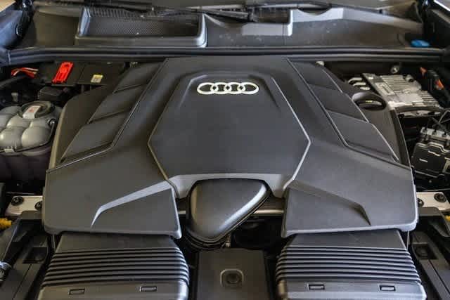 Thumbnail: 2025 Audi Q8 - 34